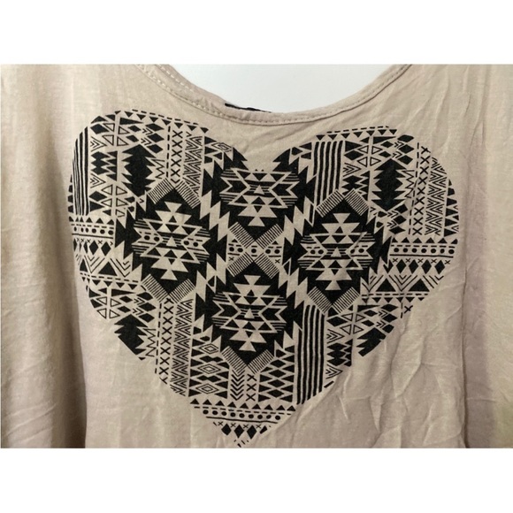 🩷 Tan Tribal Printed Fringed Crop Top 3X 1031 - Picture 3 of 5